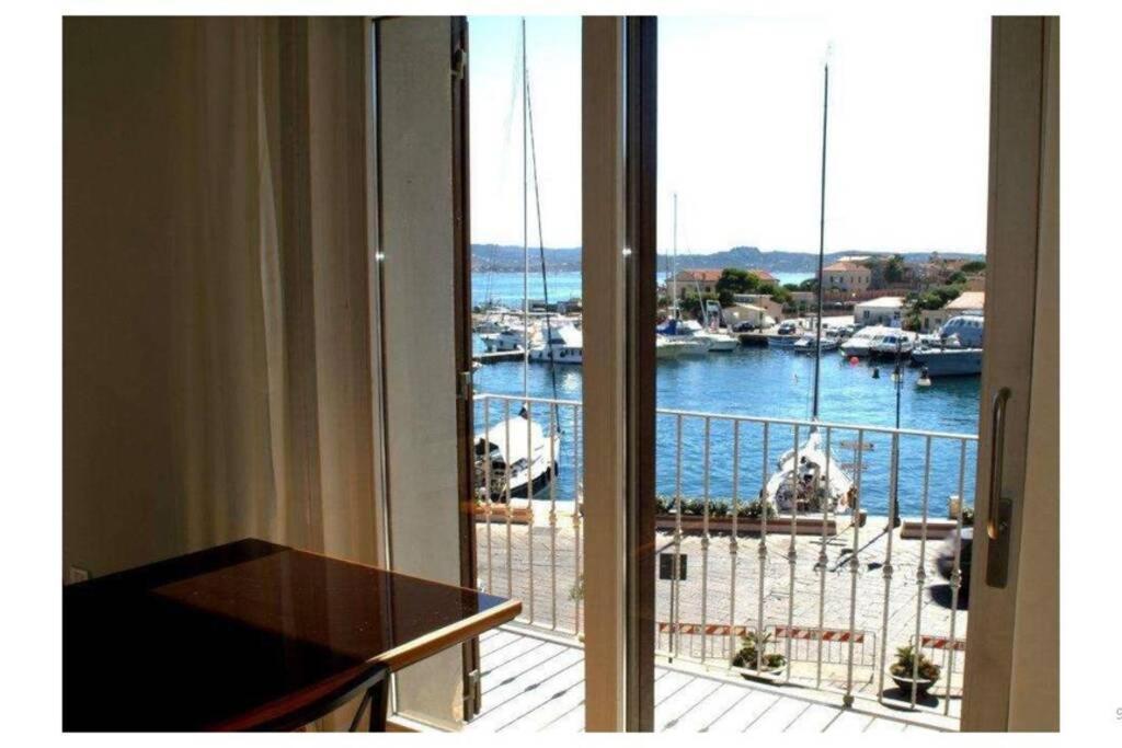 Maison Sur L'Ancien Port, La Maddalena La Maddalena  Kültér fotó